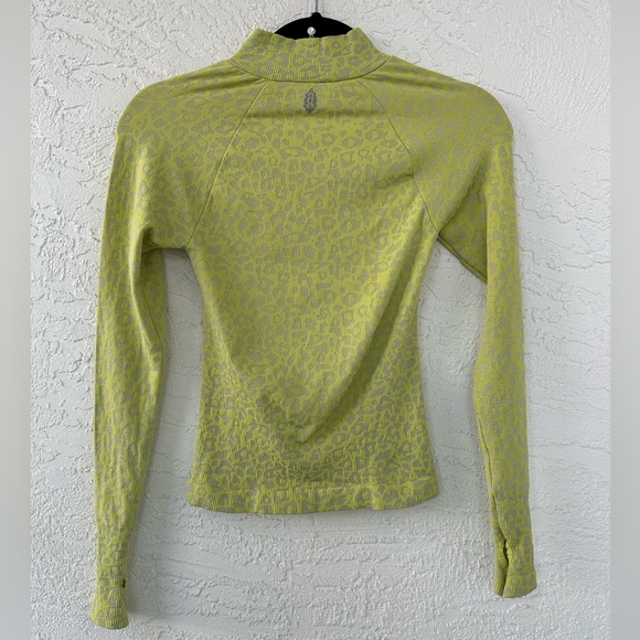 Free People Movement Leopard Top Long Sleeve Layering Lime XS - Picture 6 of 13